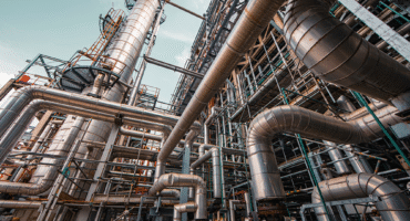 oil-refinery-plant-tower-column-petrochemistry-industry